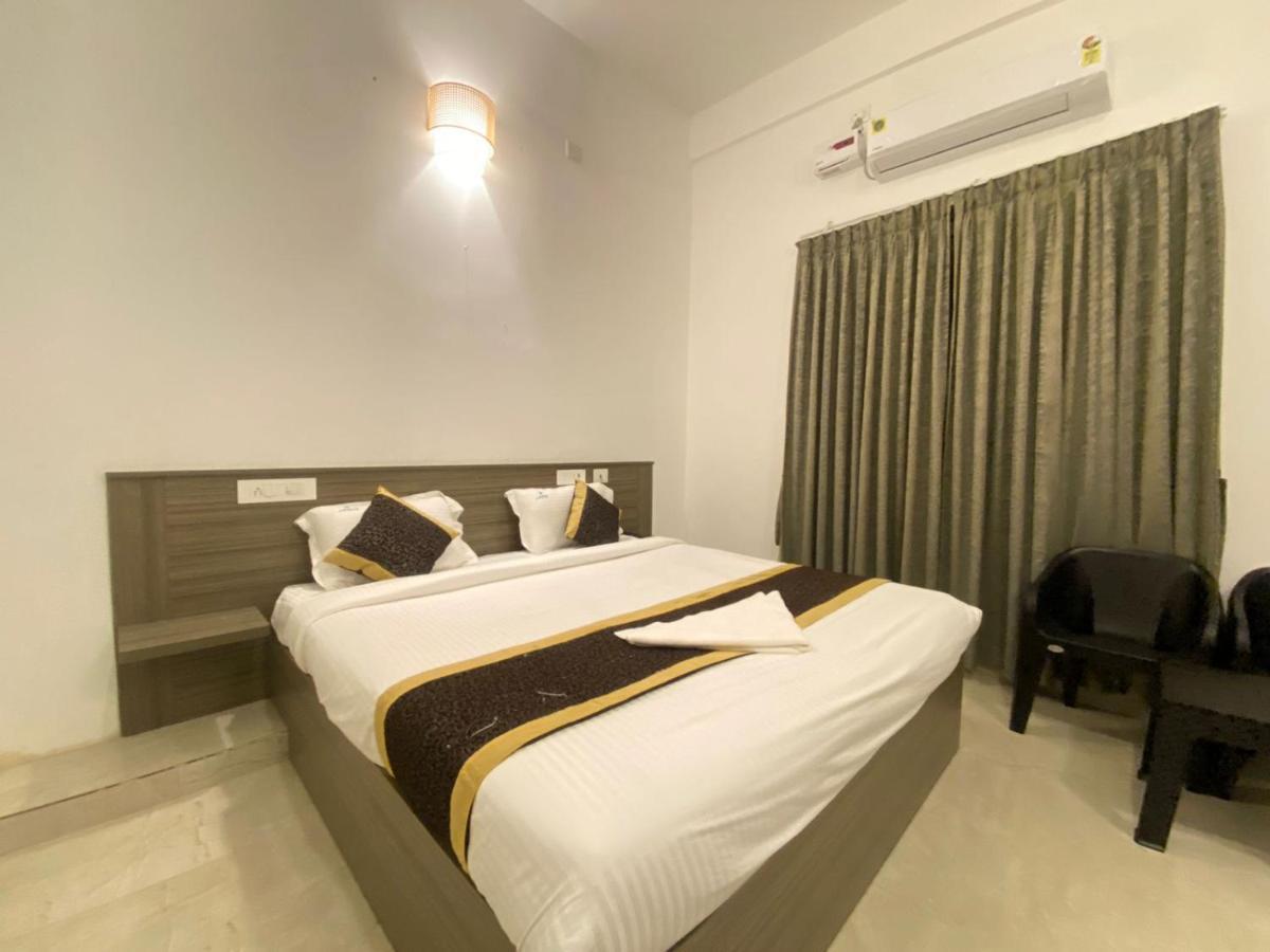 Le Poshe Beachview - Tie Hotels & Resorts Pondicherry Exterior photo