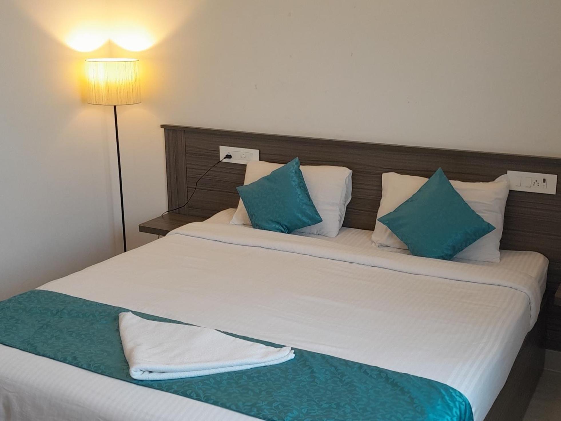 Le Poshe Beachview - Tie Hotels & Resorts Pondicherry Exterior photo